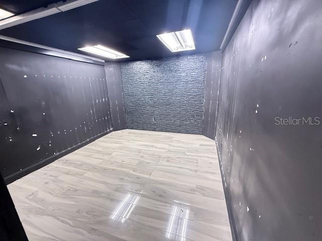 WOODHAVEN - Commercial Sale