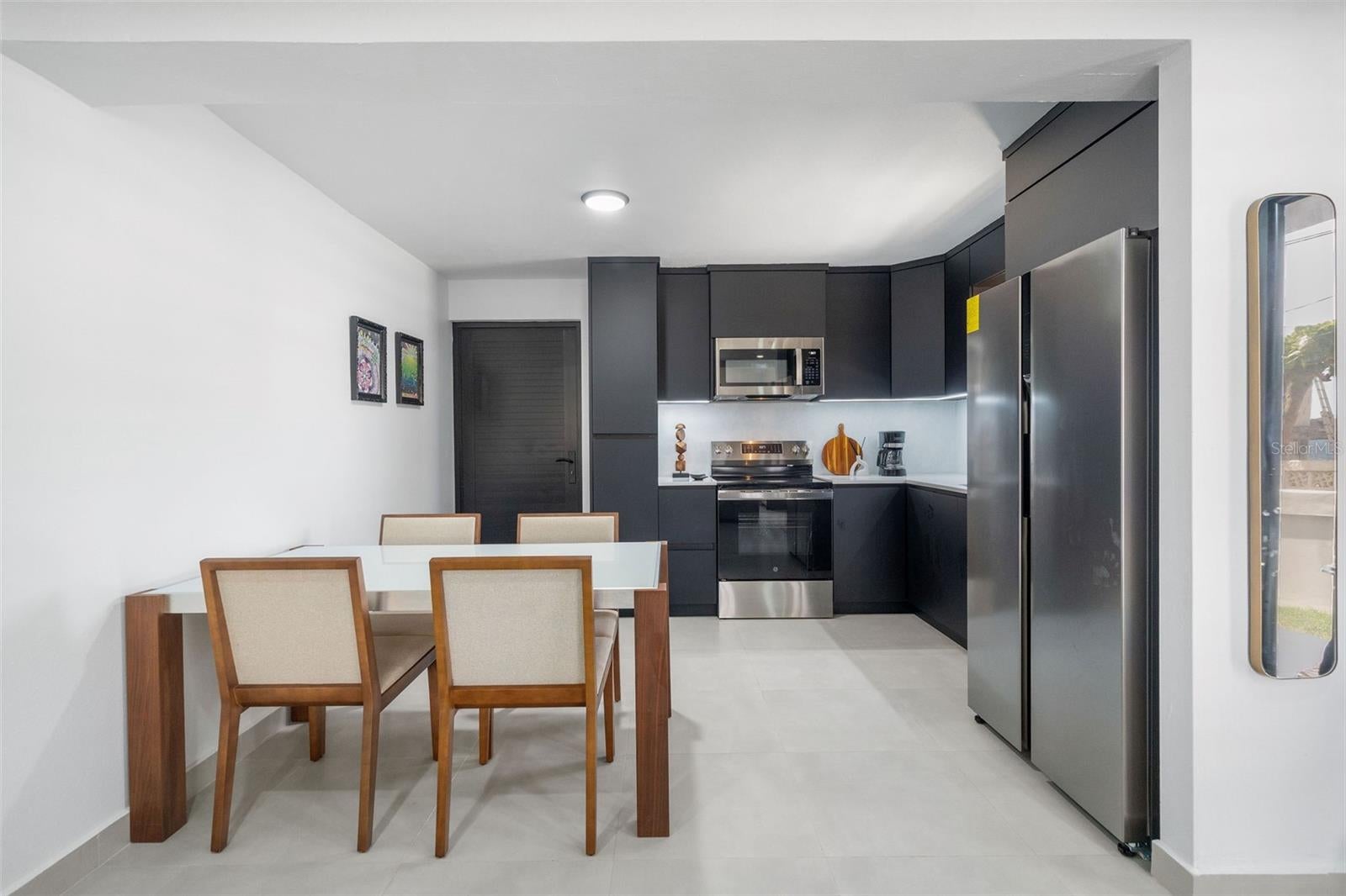 BO. MAMEYAL - Residential
