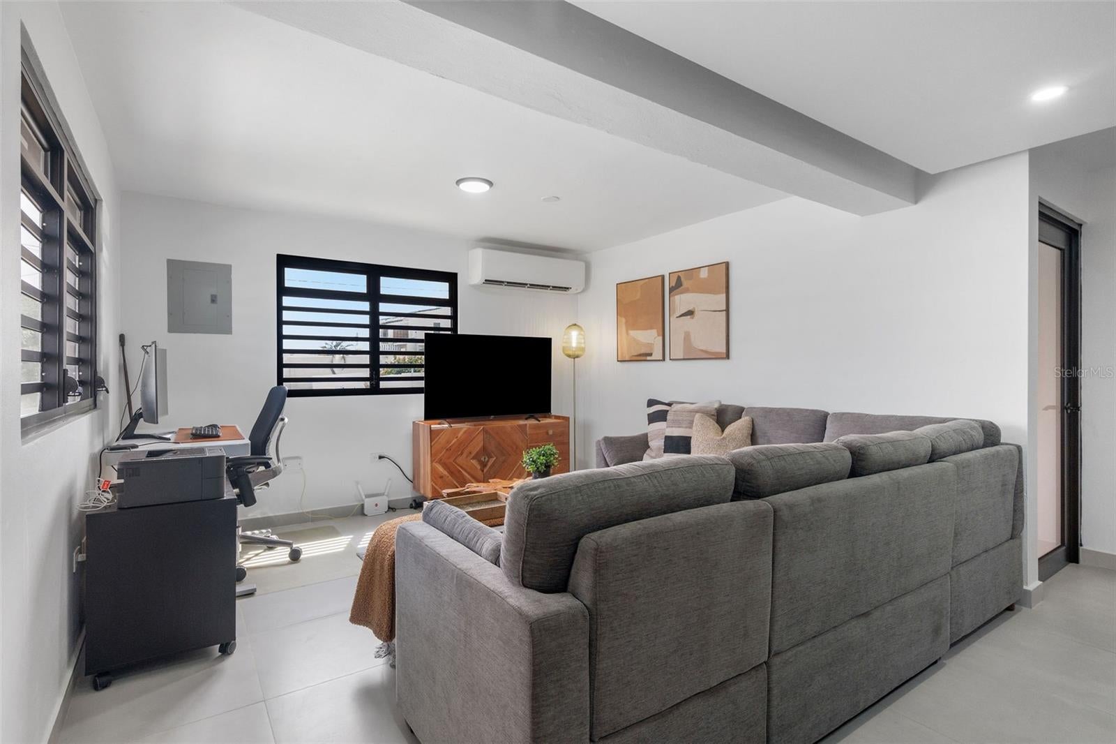 BO. MAMEYAL - Residential