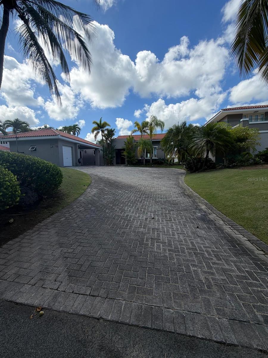 DORADO BEACH EAST - Residential