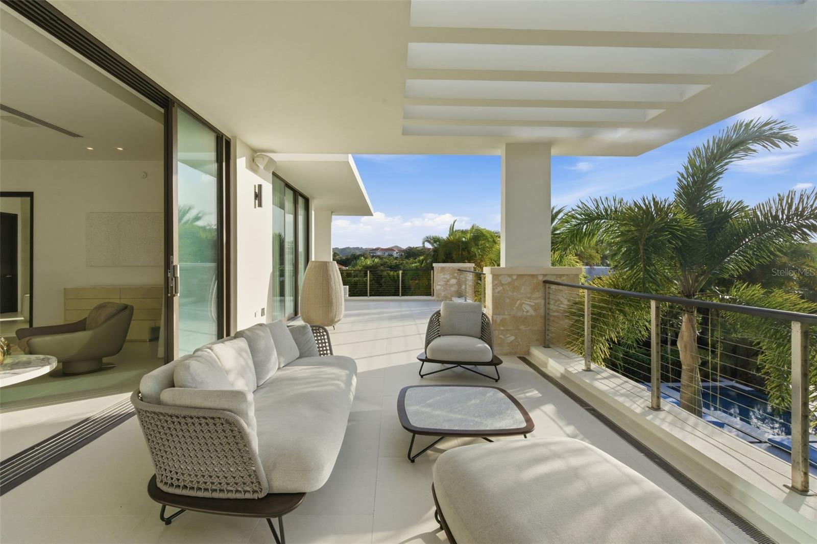 DORADO BEACH EAST - Residential