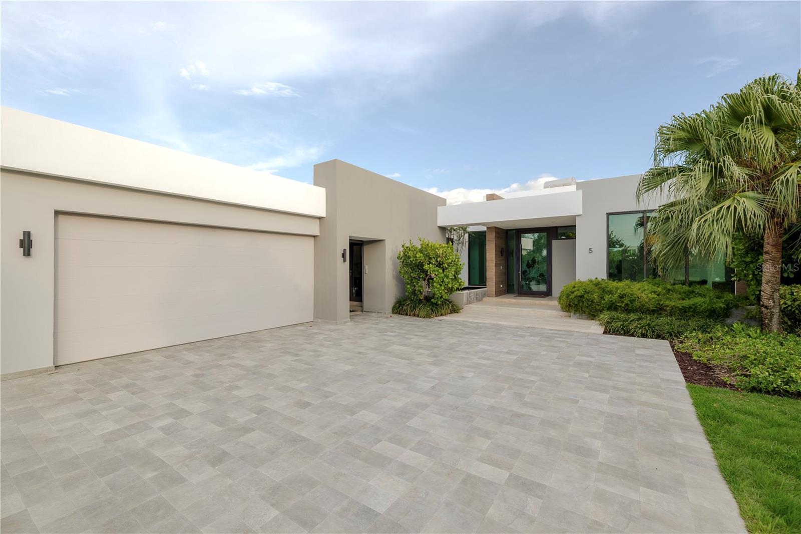 THE ISLES AT DORADO BEACH - Residential