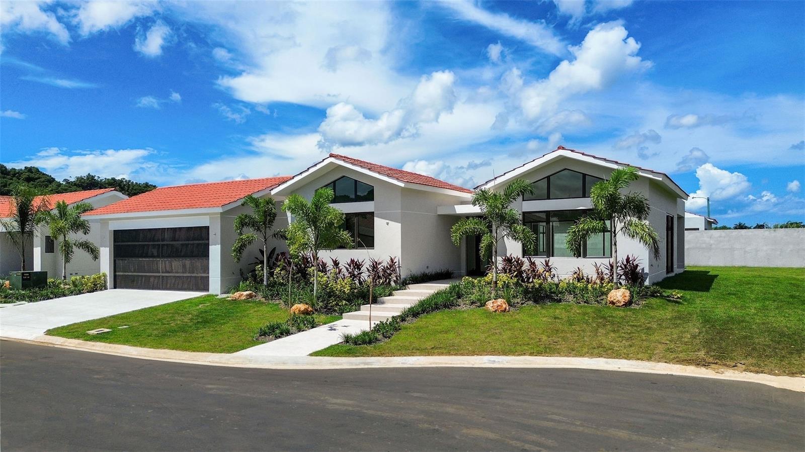SABANERA DORADO - Residential