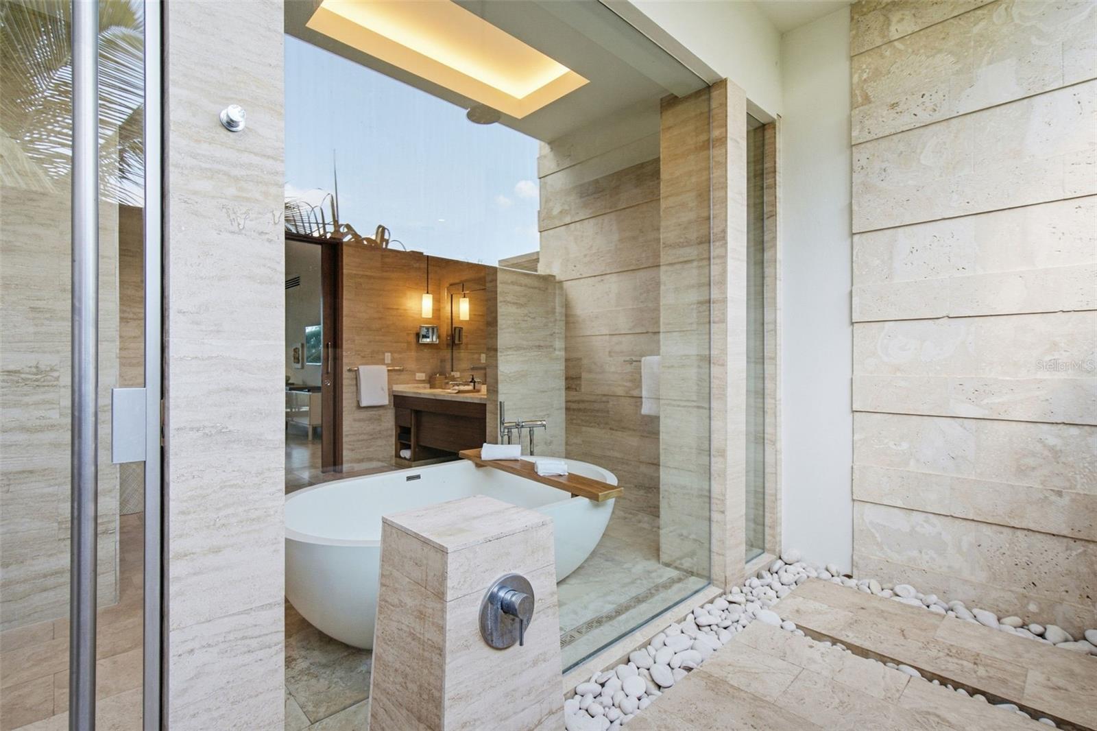 WEST BEACH RESIDENCES - Residential
