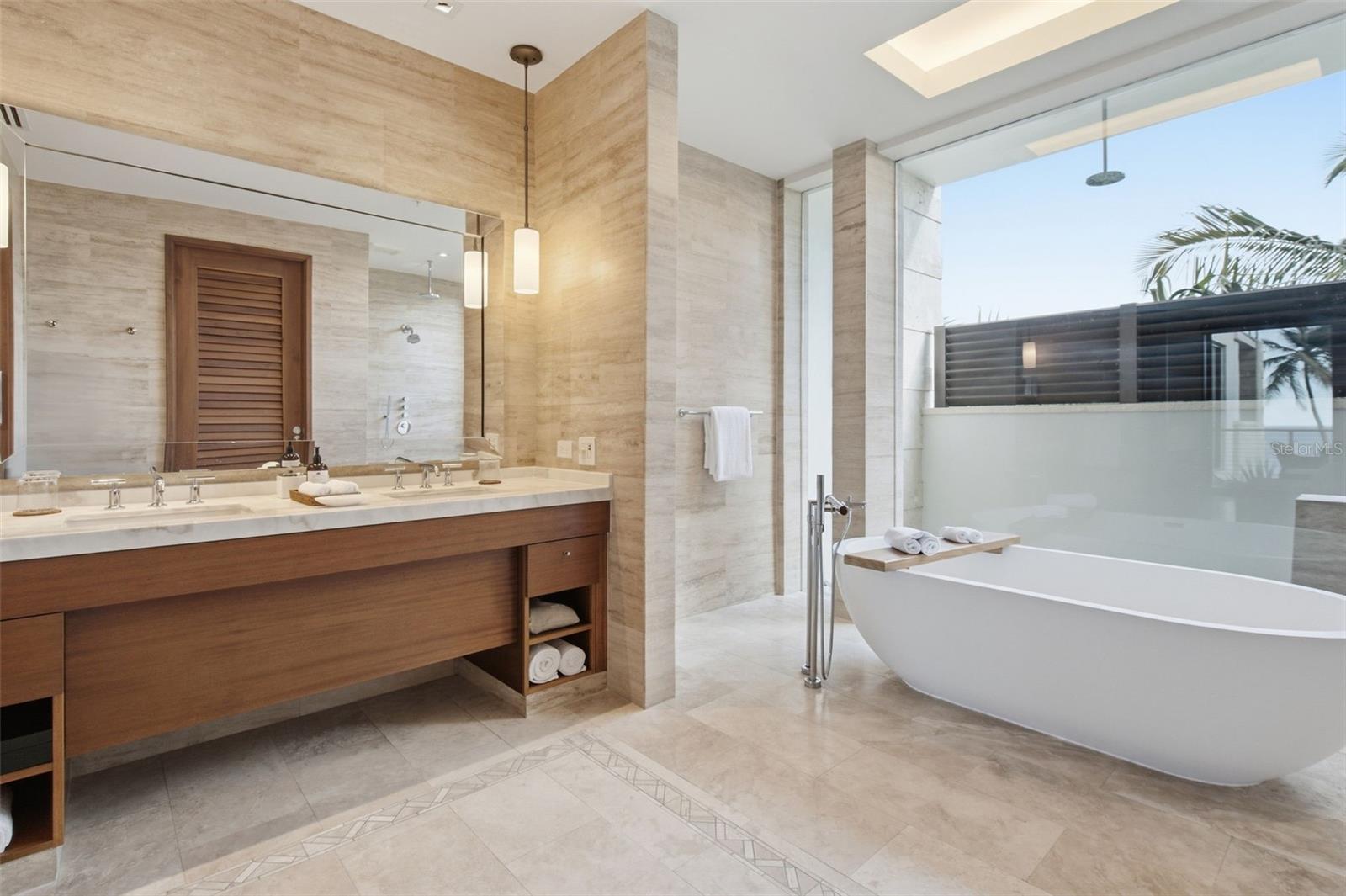 WEST BEACH RESIDENCES - Residential
