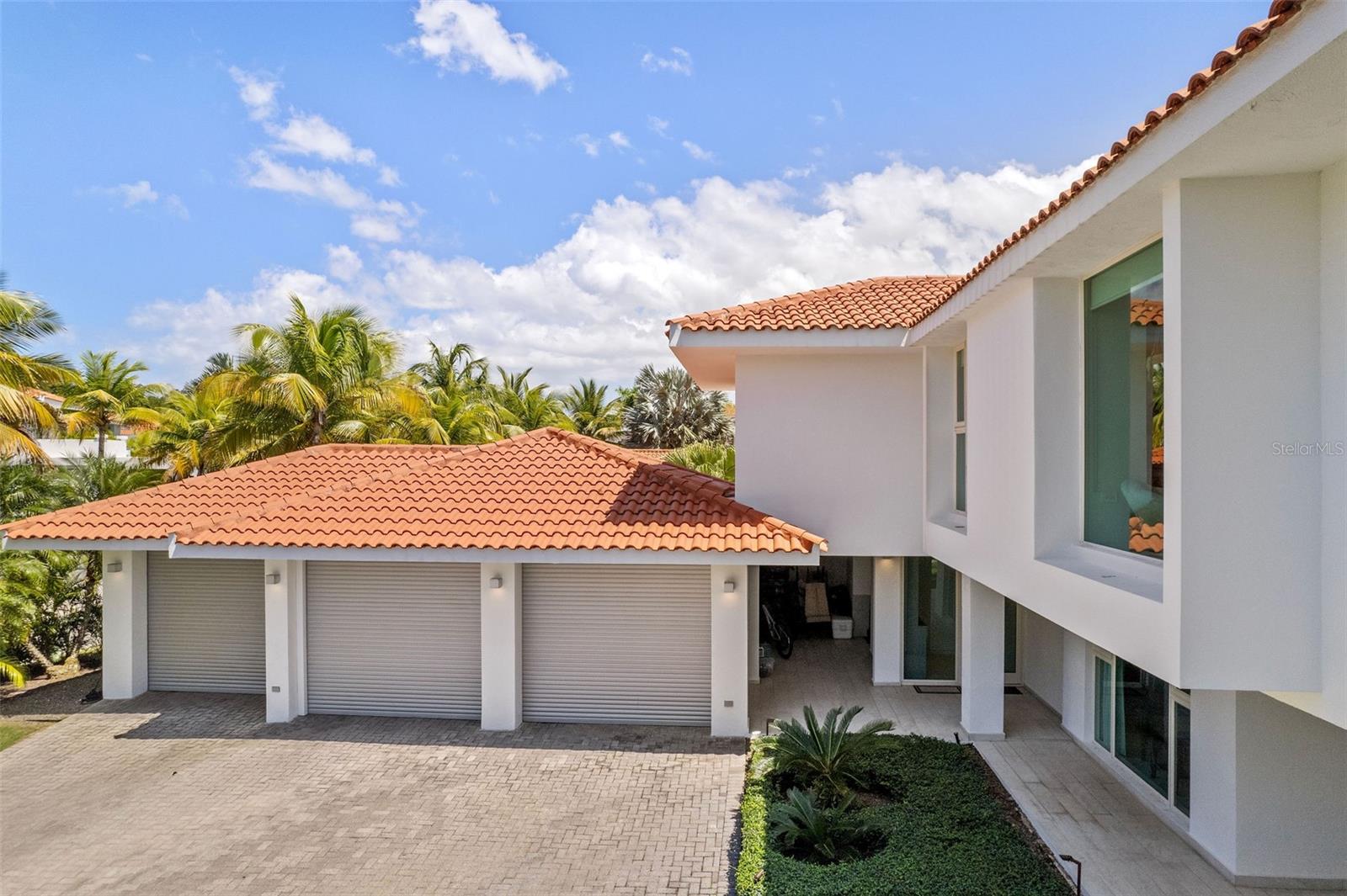 DORADO BEACH EAST - Residential