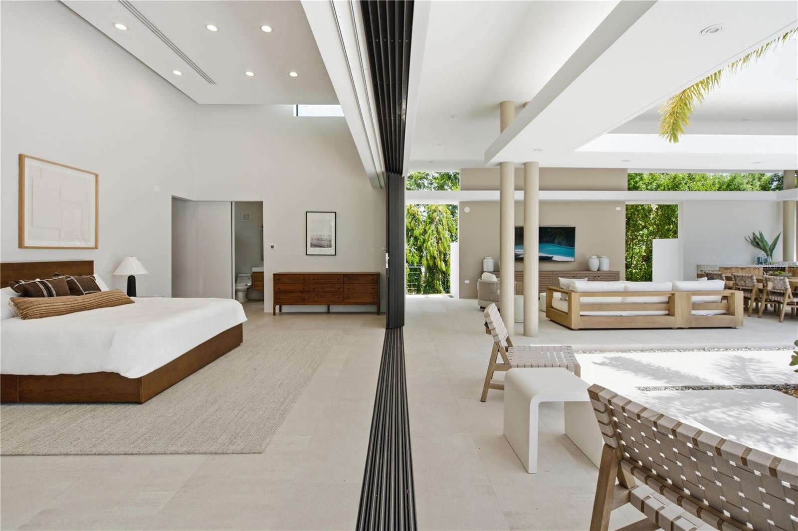 DORADO COUNTRY ESTATES - Residential