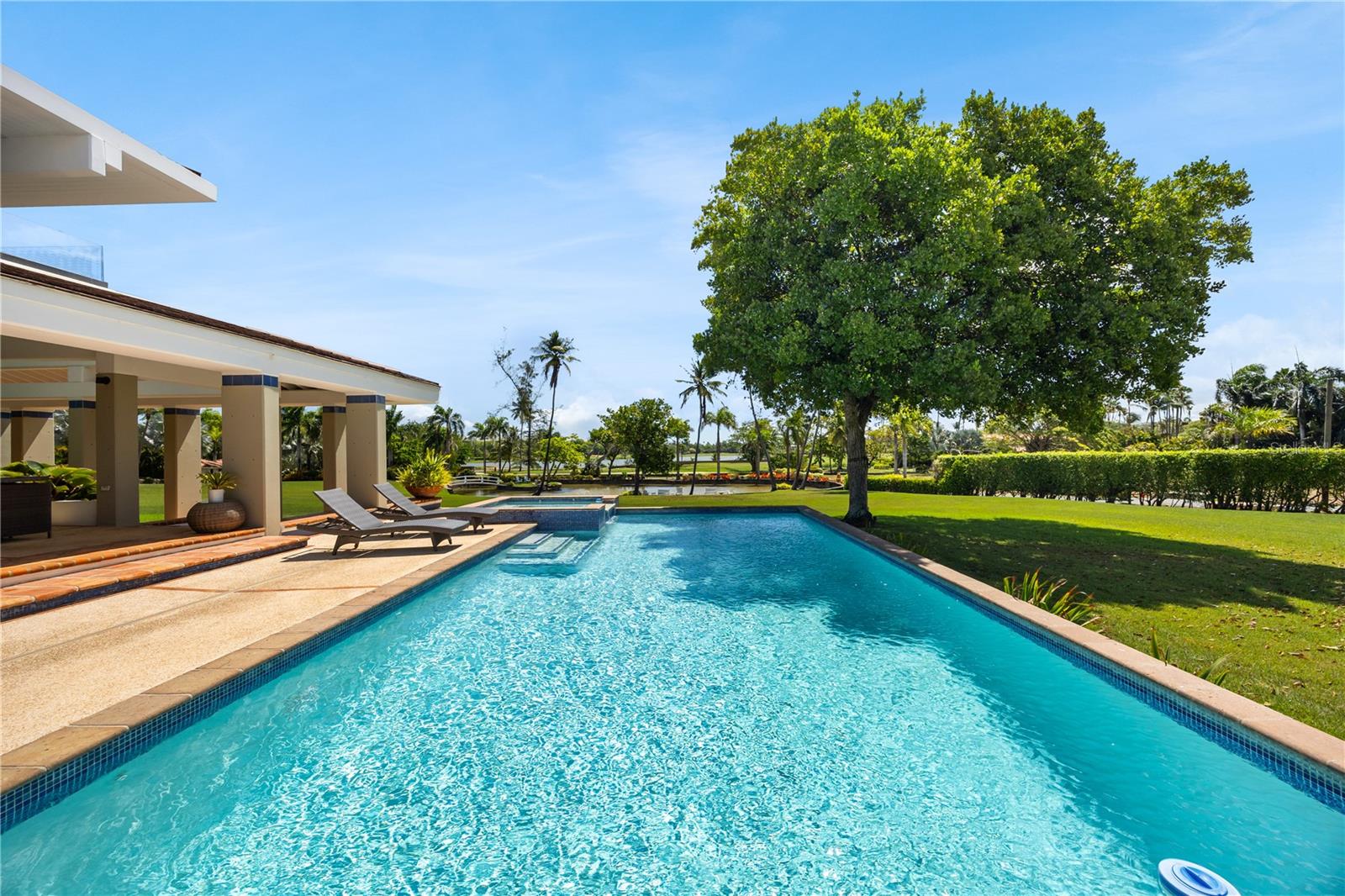 DORADO PLANTATION - Residential