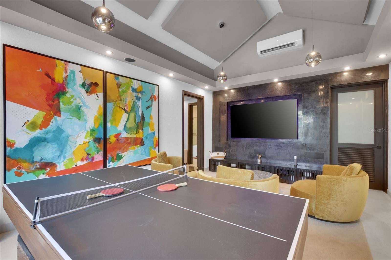 DORADO BEACH EAST - Residential