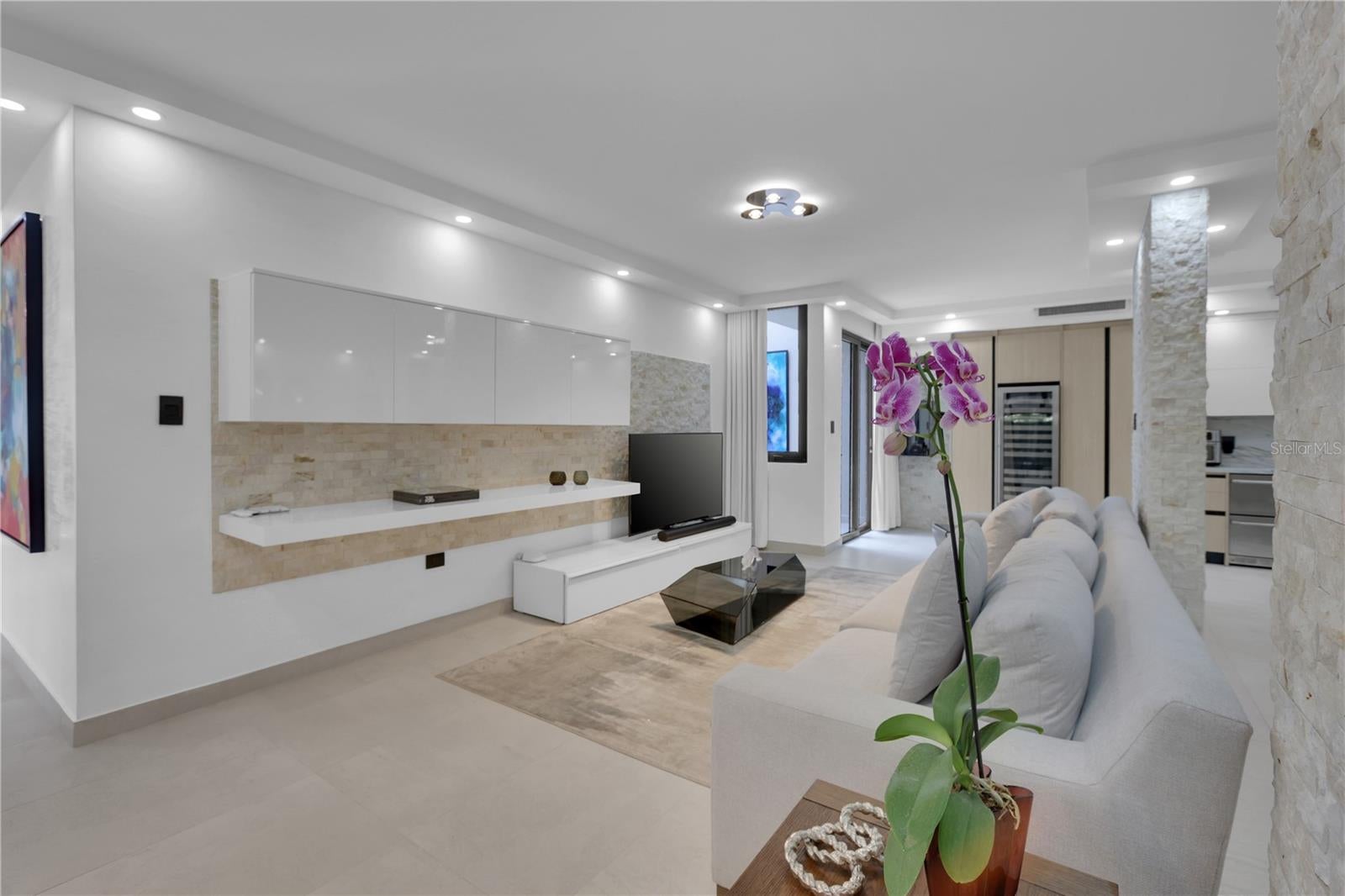 DORADO BEACH EAST - Residential