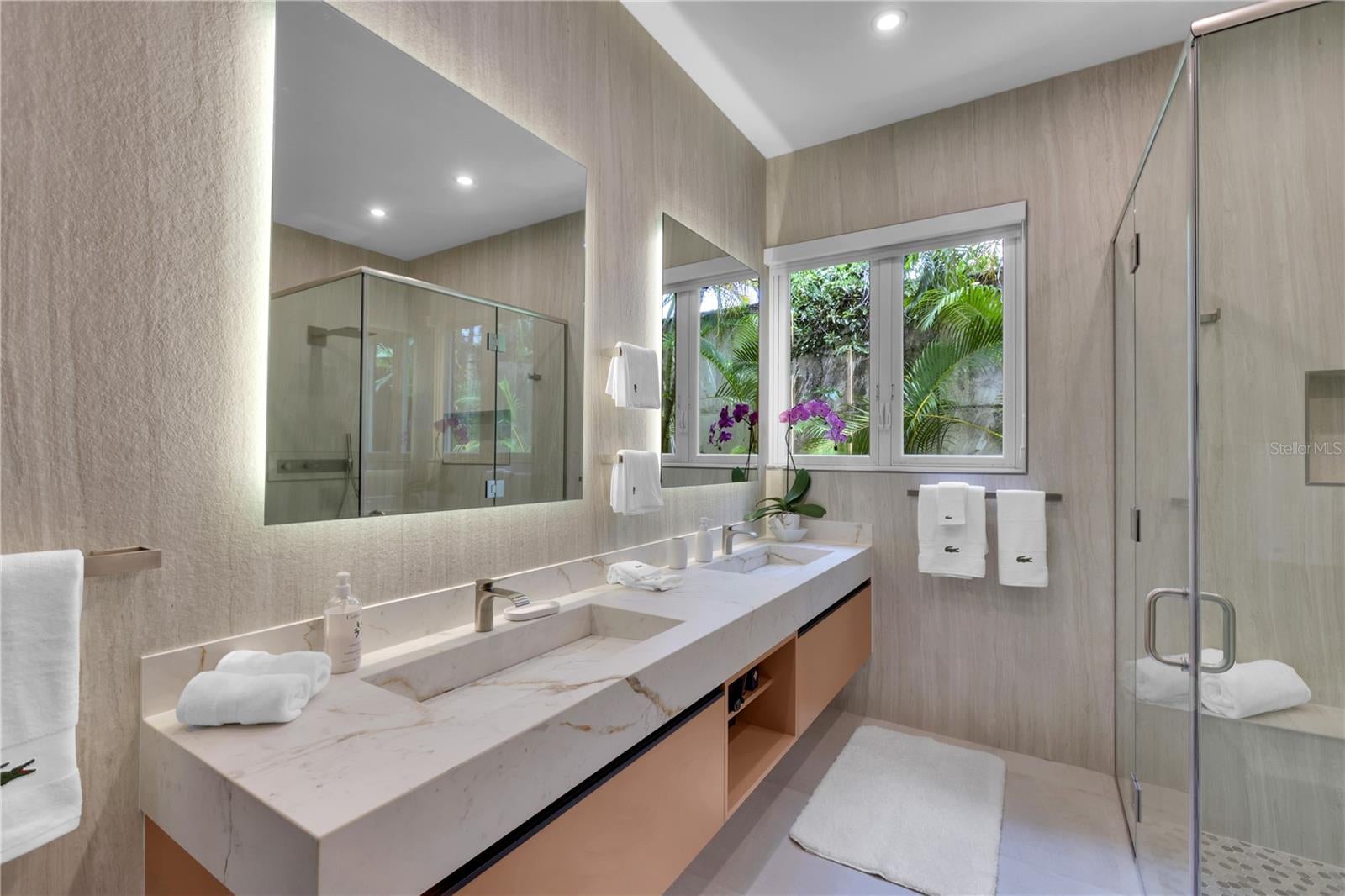 DORADO BEACH EAST - Residential