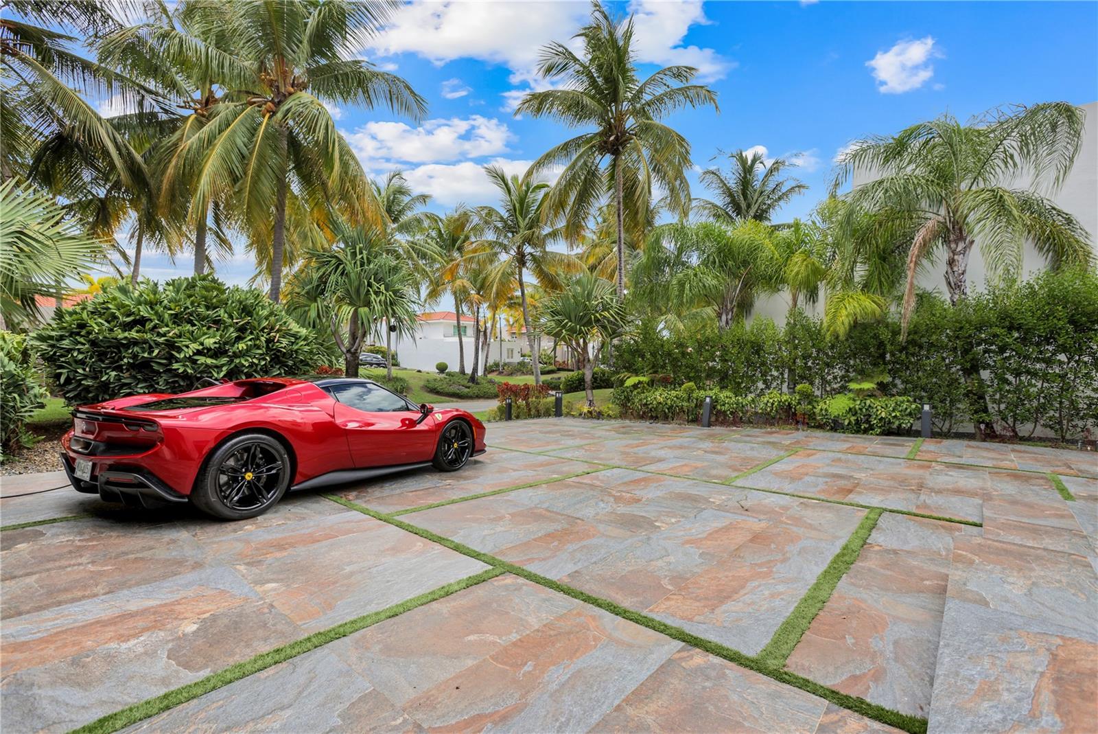 DORADO BEACH EAST - Residential