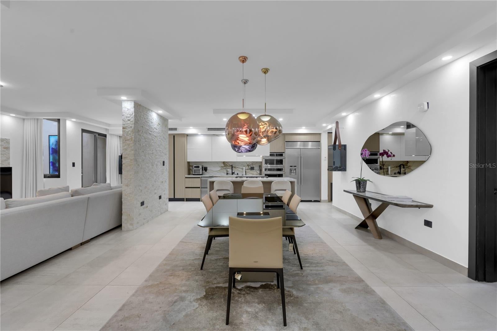 DORADO BEACH EAST - Residential
