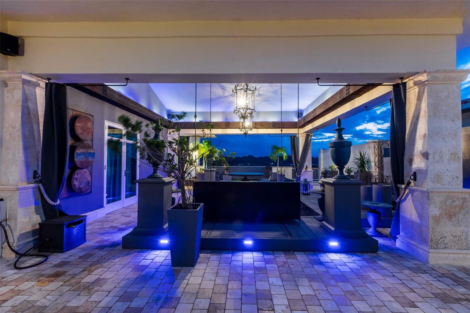 PLANTATION VILLAGE - Residential