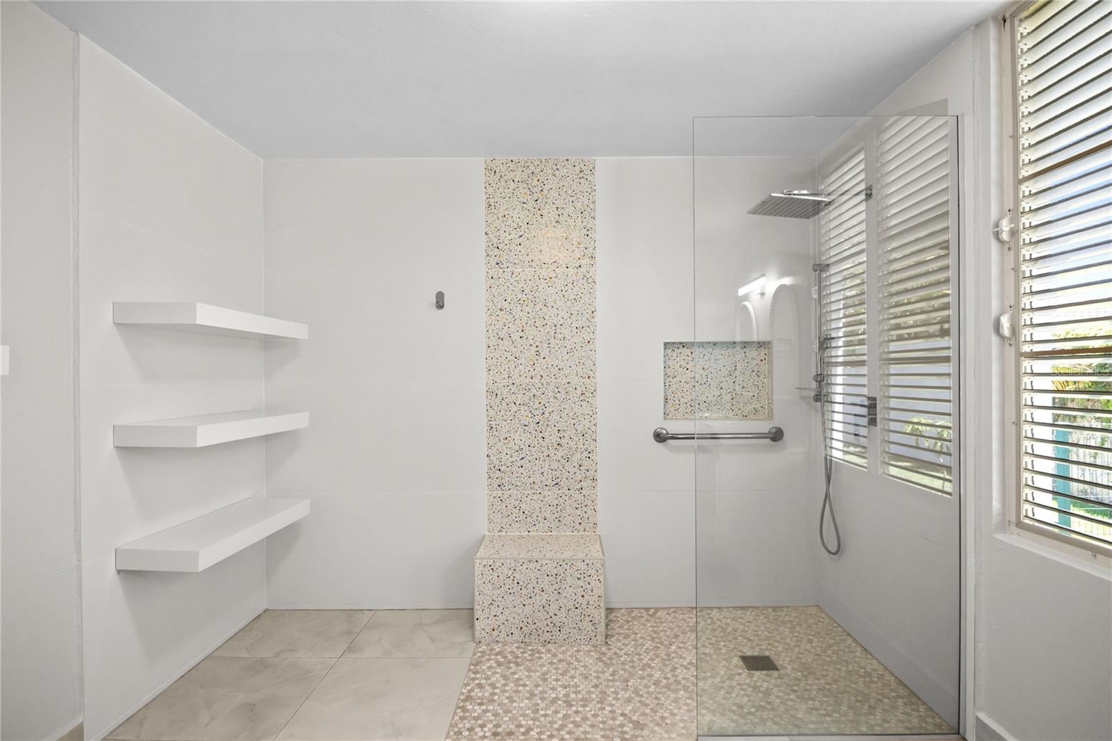 SABANERA DE DORADO - Residential