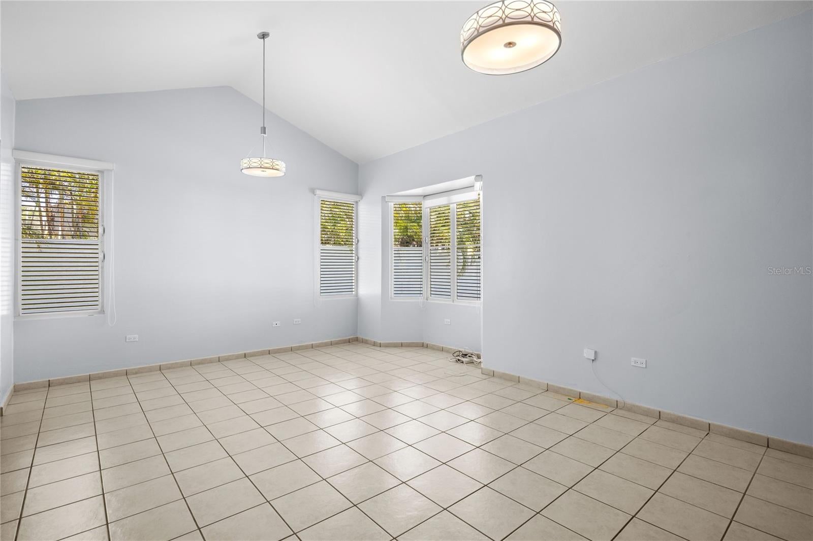 SABANERA DE DORADO - Residential