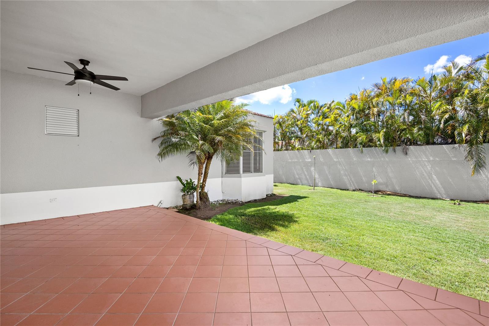 SABANERA DE DORADO - Residential