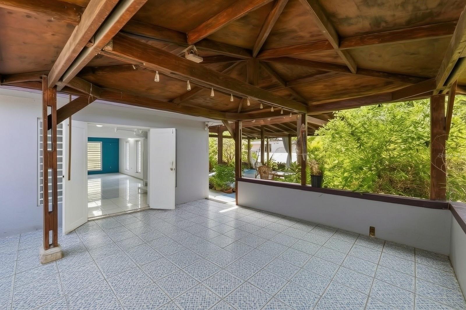 BARRIO MAMEYAL DORADO - Residential
