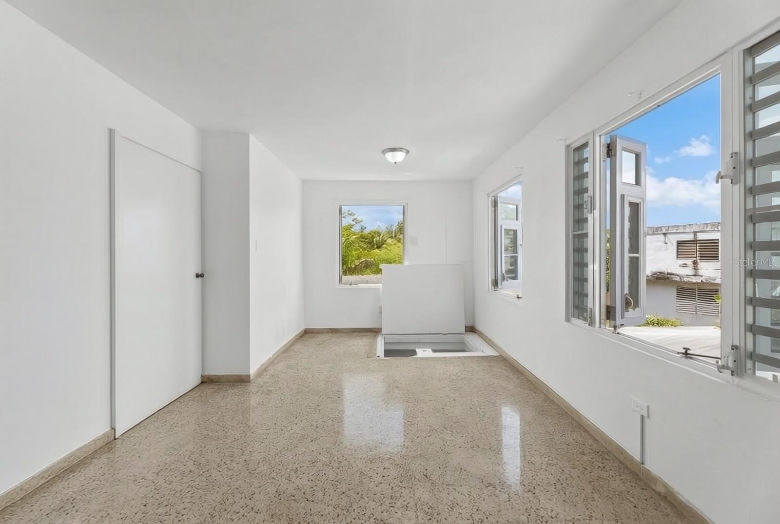 BARRIO MAMEYAL DORADO - Residential