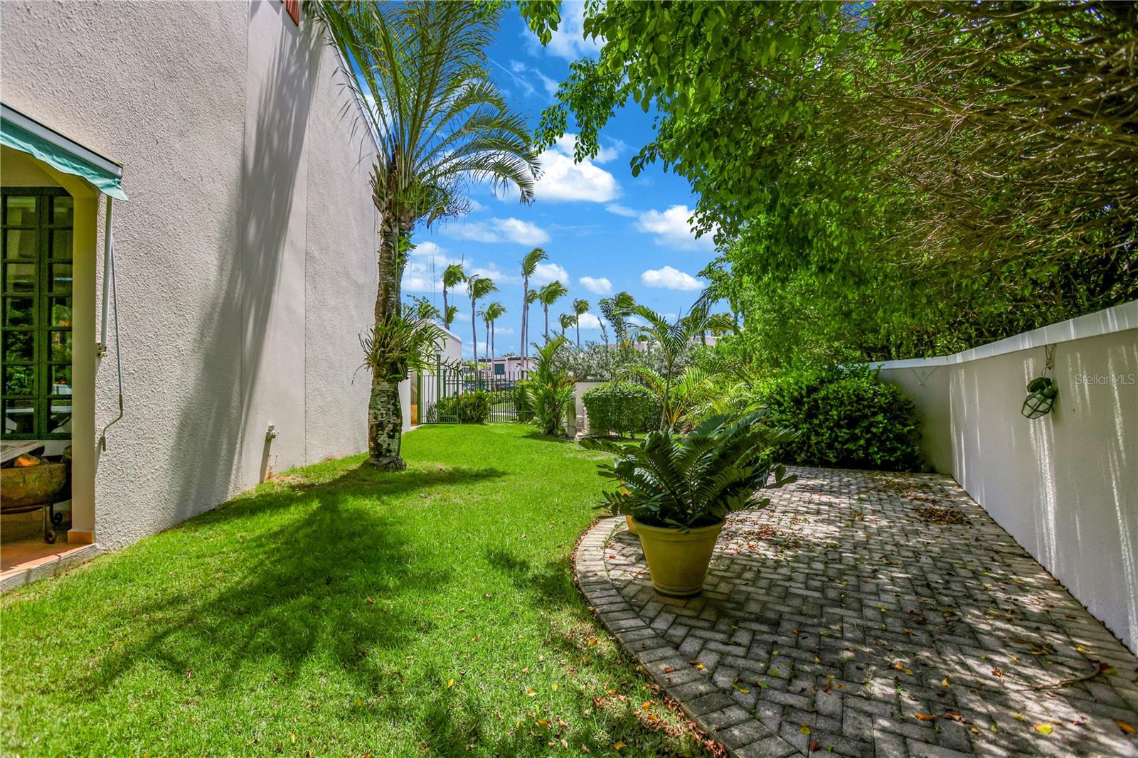 DORADO REEF - Residential