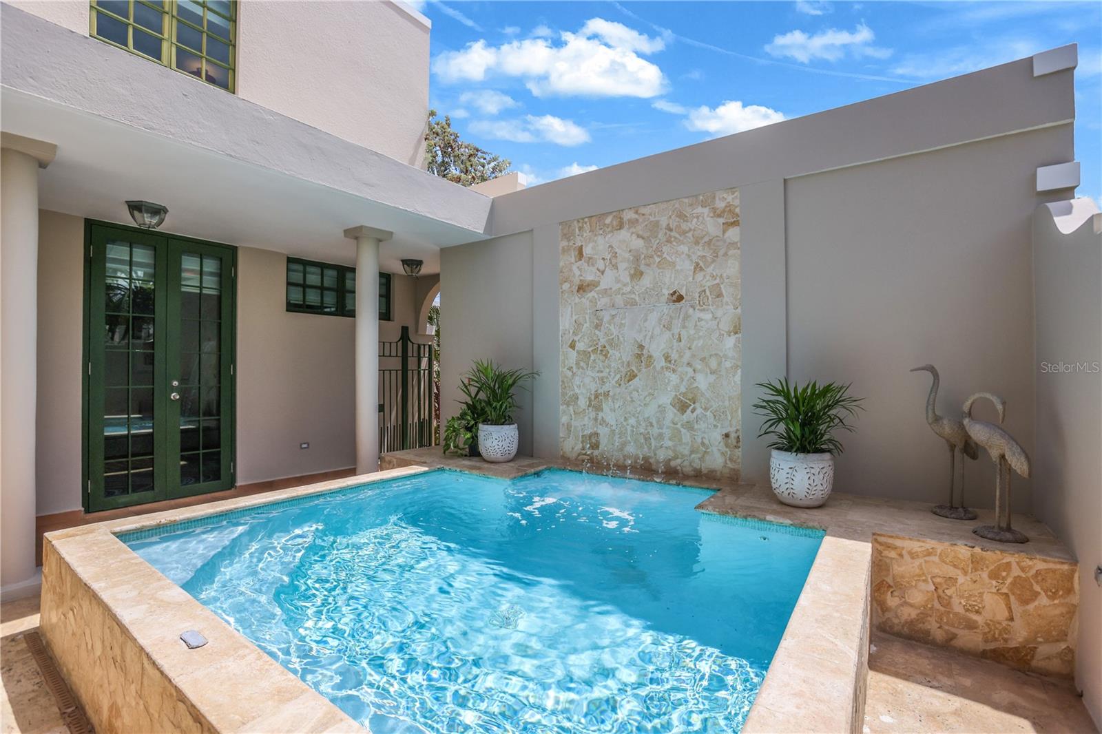 DORADO REEF - Residential