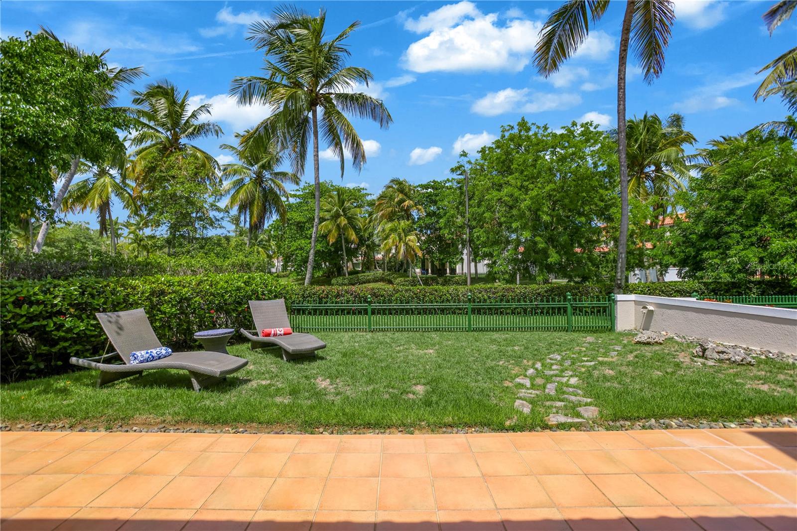 DORADO REEF - Residential