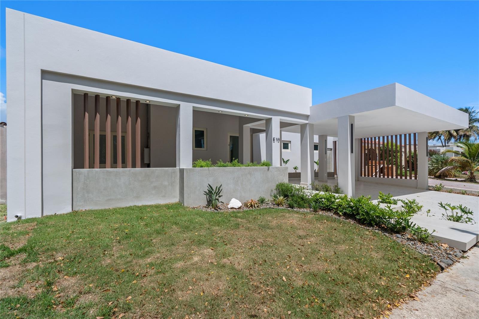 DORADO DEL MAR - Residential