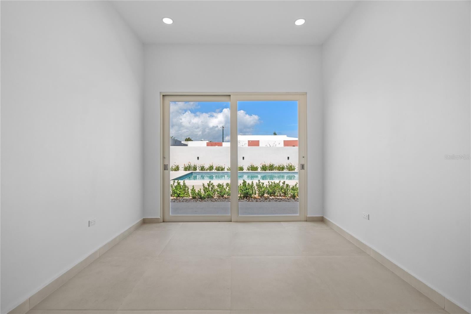 DORADO DEL MAR - Residential
