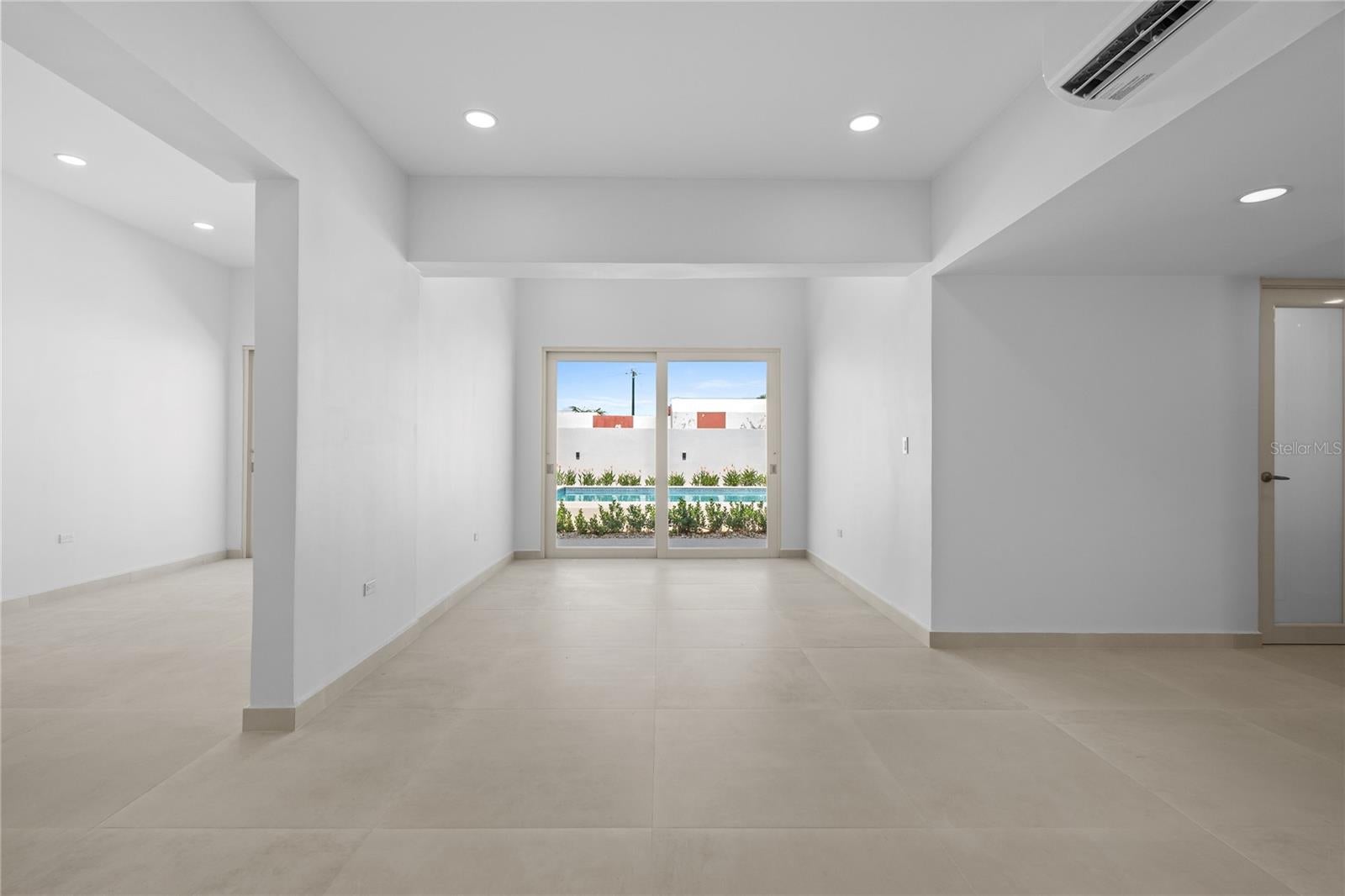 DORADO DEL MAR - Residential