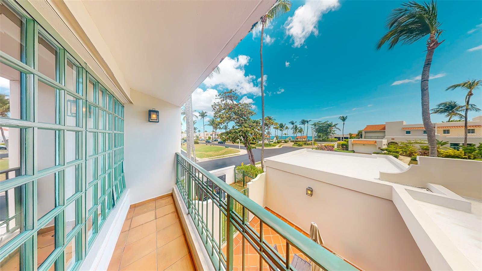 DORADO REEF - Residential