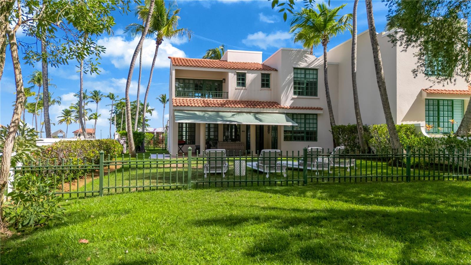 DORADO REEF - Residential