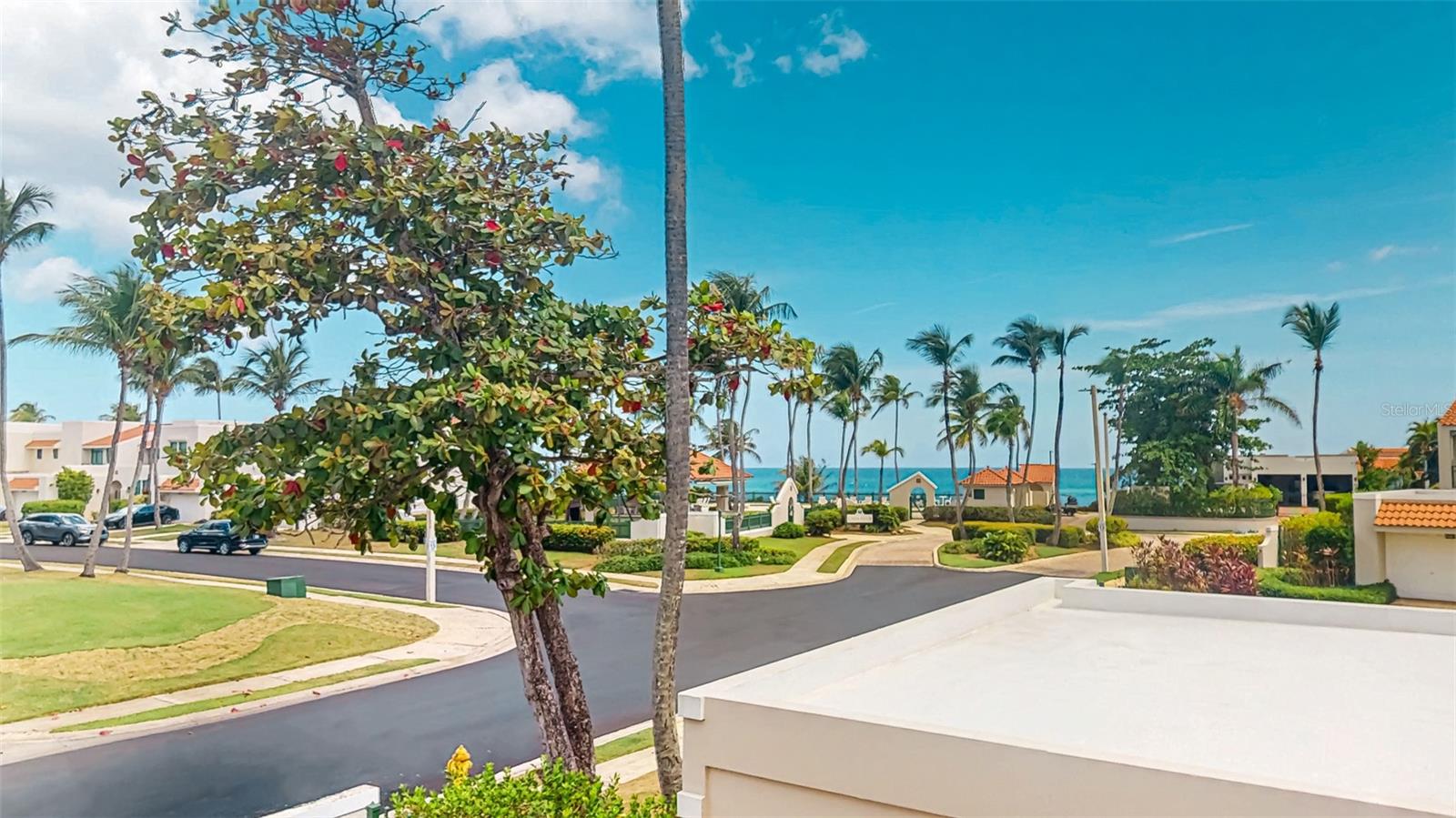 DORADO REEF - Residential