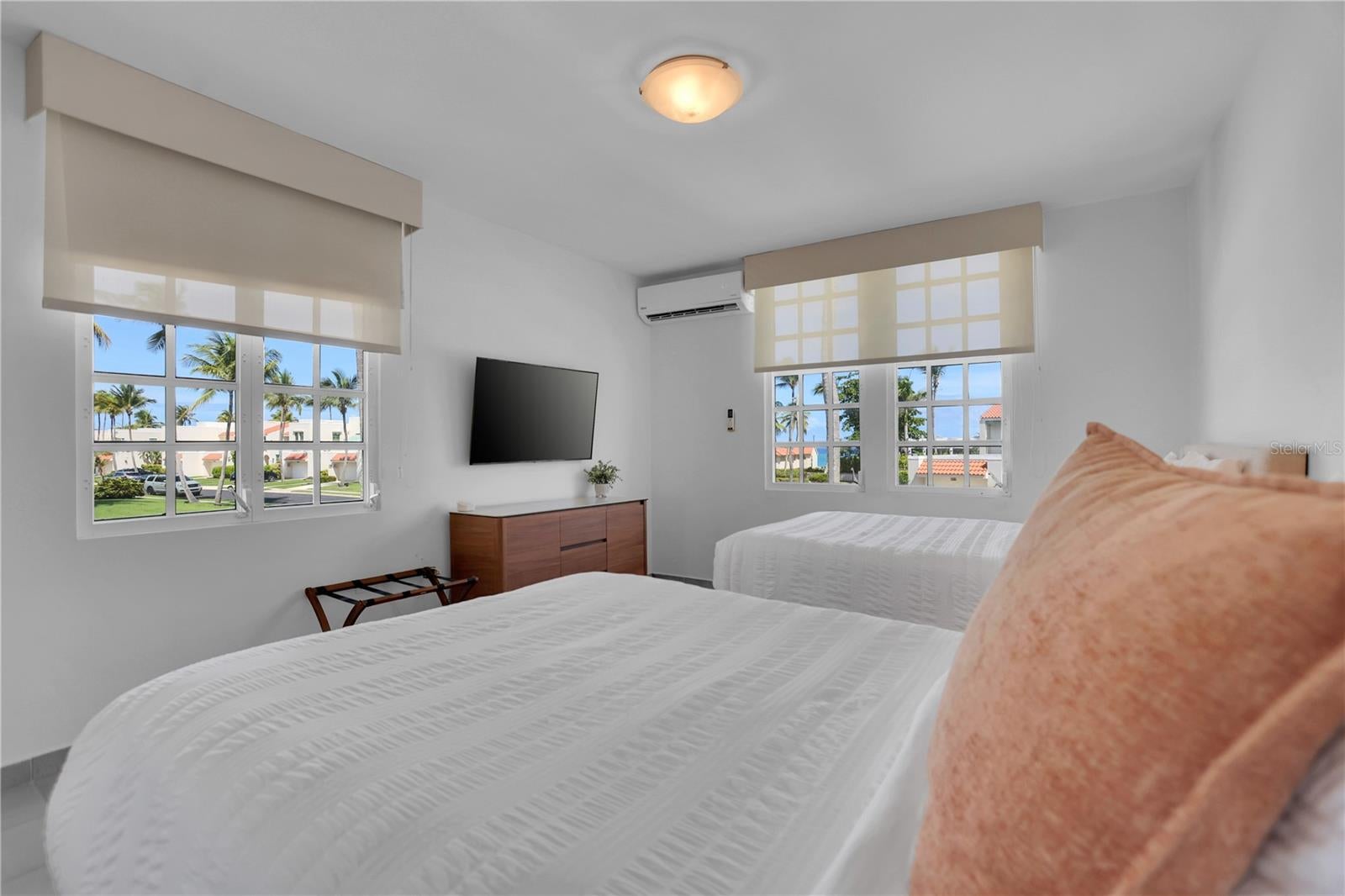 DORADO REEF - Residential