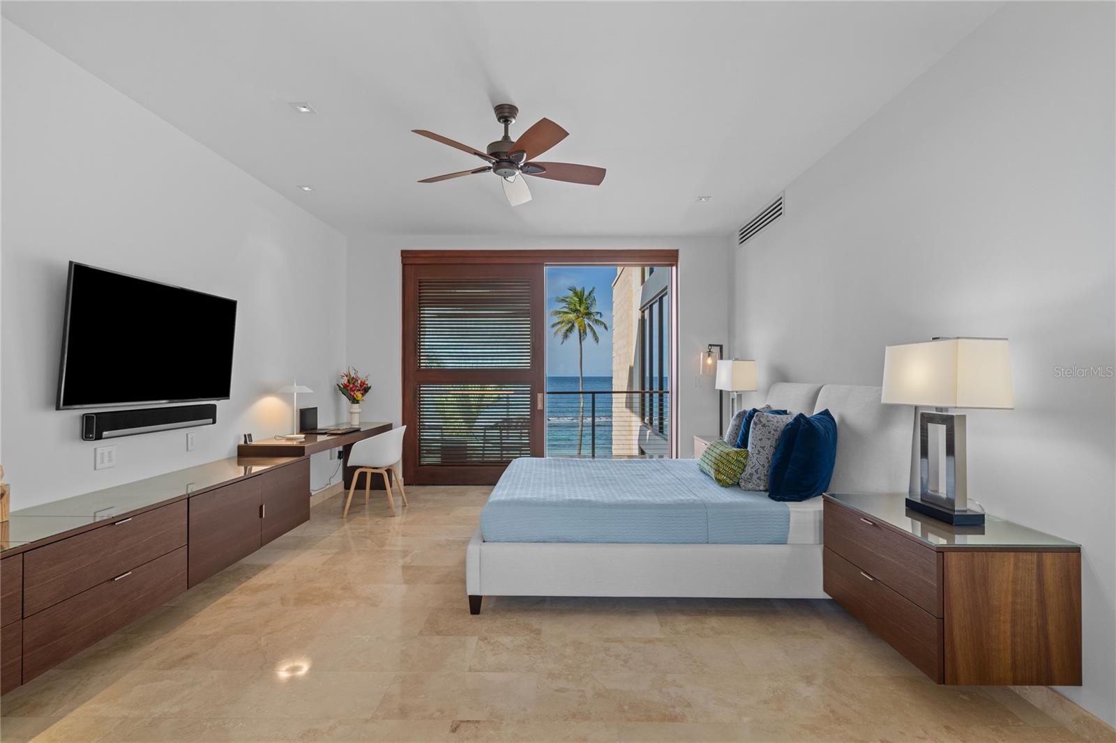 WEST BEACH RESIDENCES - Residential