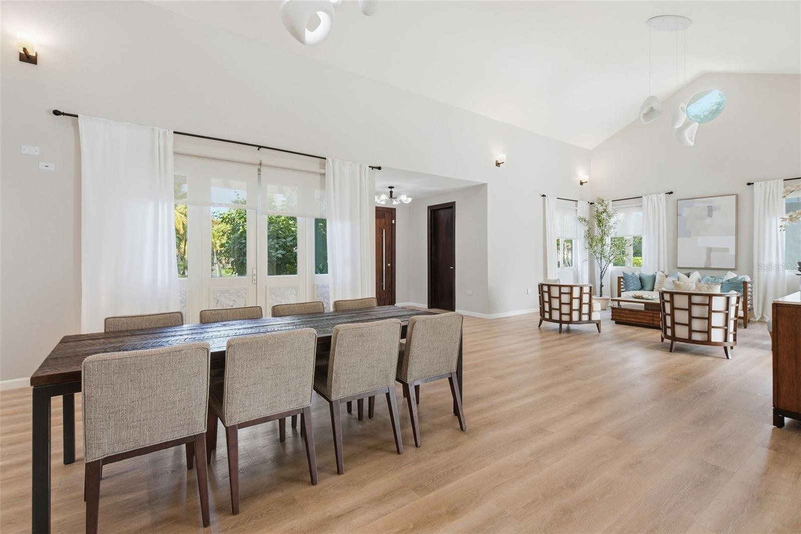 DORADO BEACH EAST - Residential