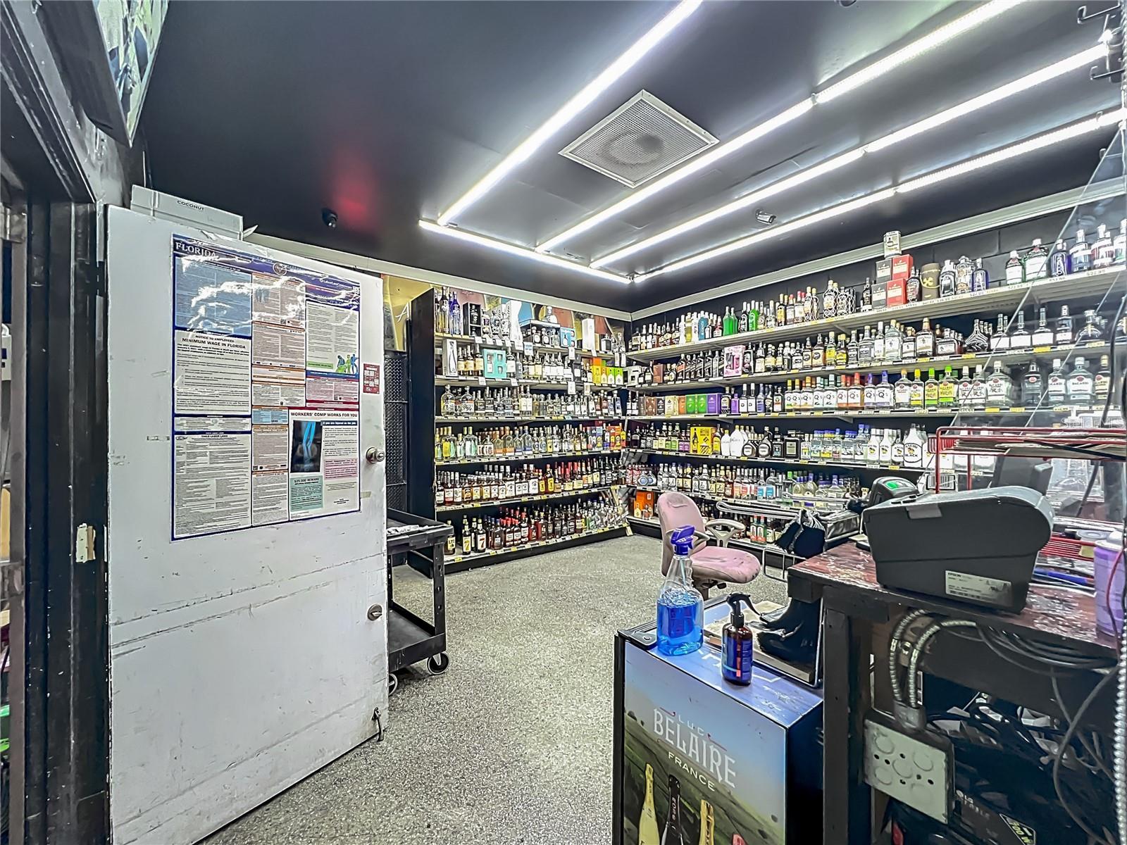 FAIRVIEW SHORES - Commercial Sale
