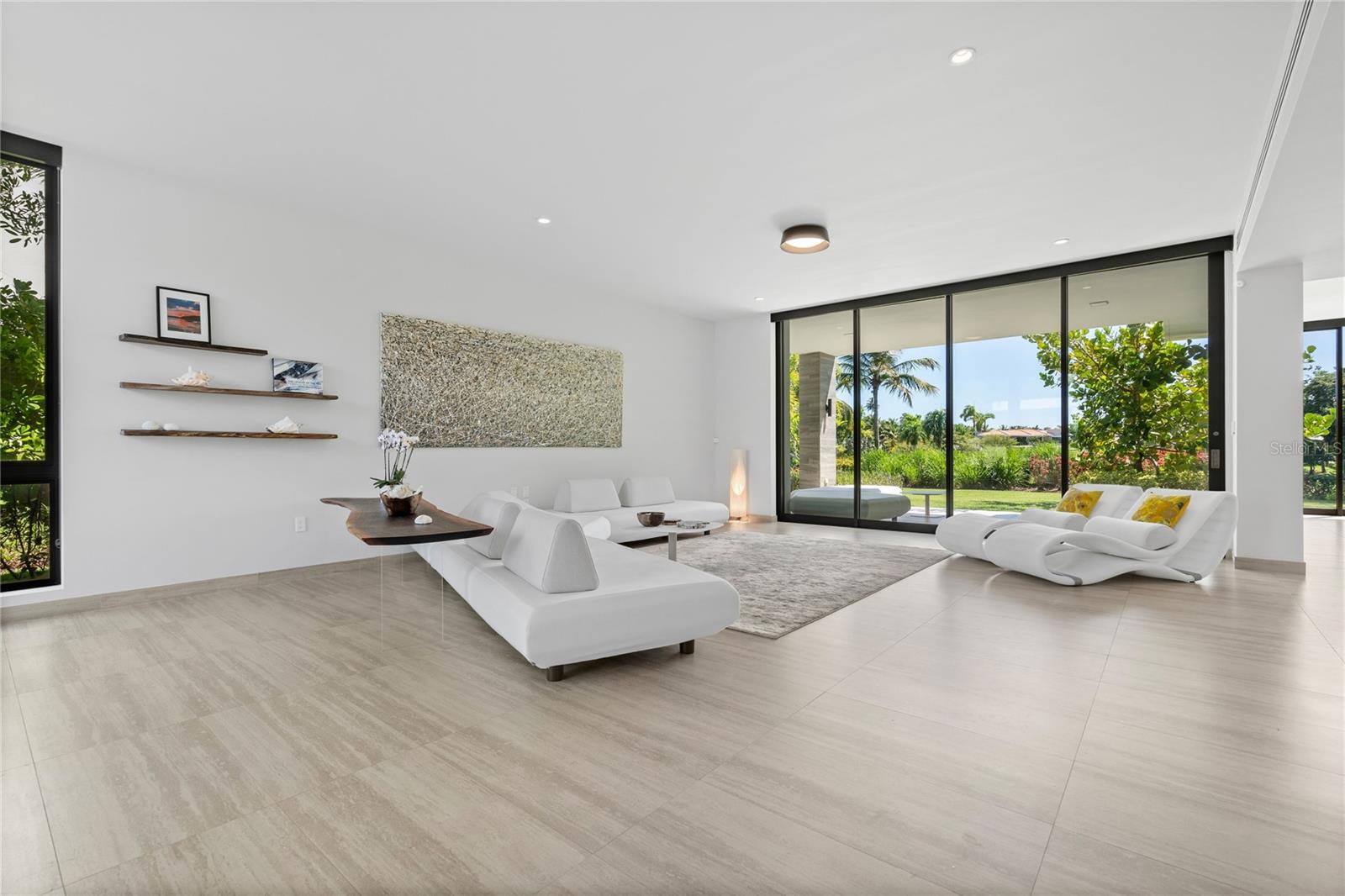 THE ENCLAVE AT DORADO RESORT - Residential