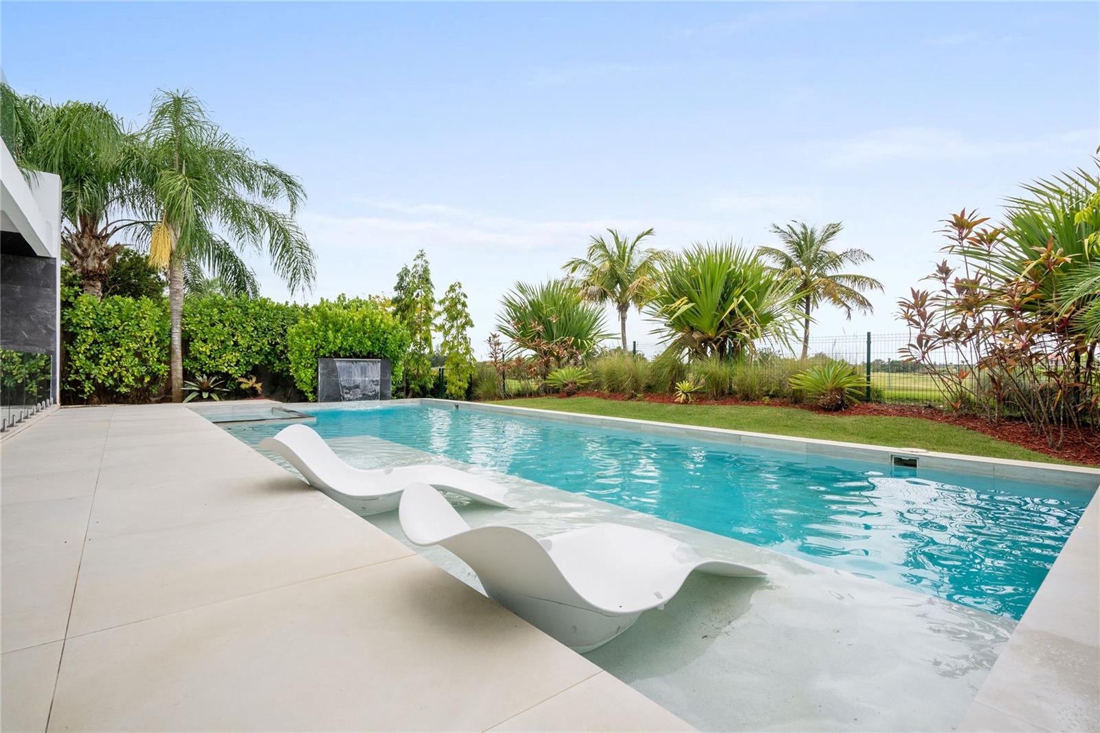ENCLAVE AT DORADO BEACH RESORT - Residential