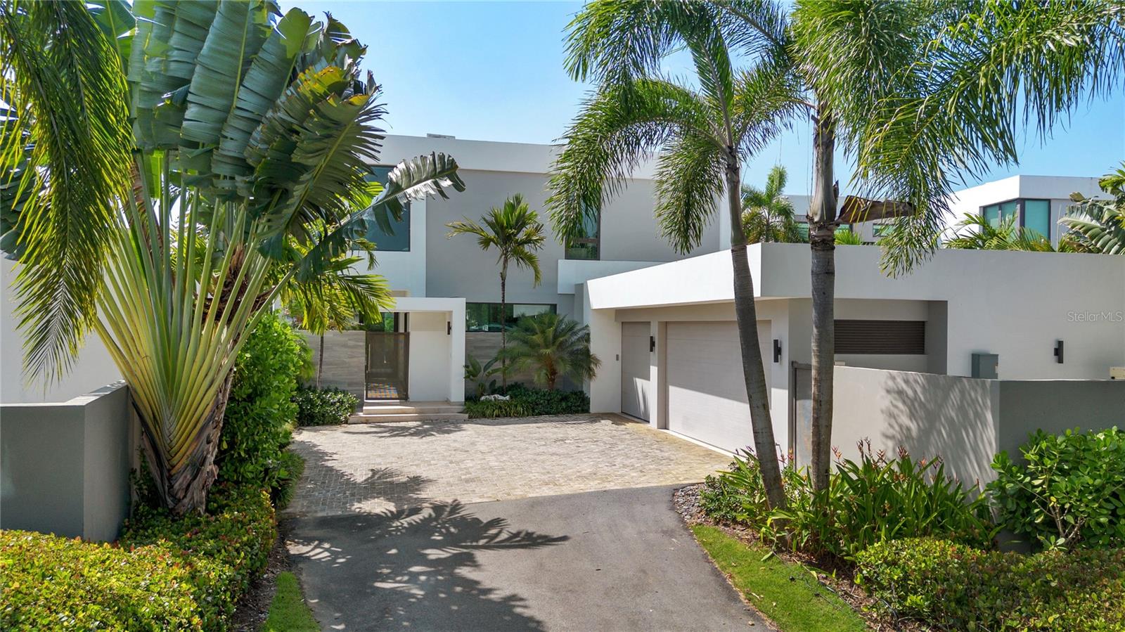 ENCLAVE AT DORADO BEACH RESORT - Residential