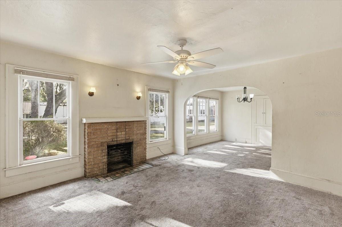 MOUNT VERNON HEIGHTS - Commercial Sale