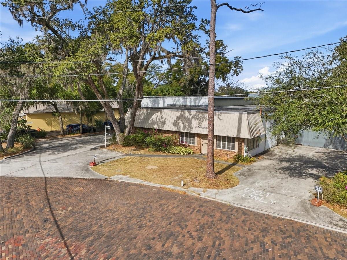 MOUNT VERNON HEIGHTS - Commercial Sale