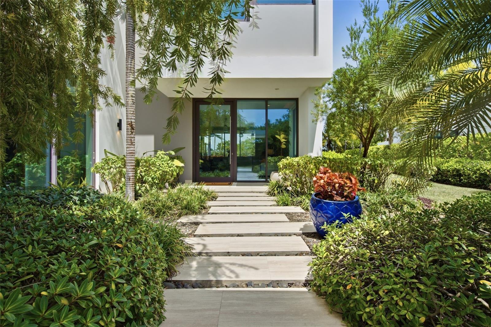 THE ENCLAVE - Residential
