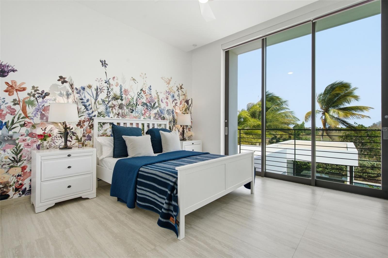 THE ENCLAVE - Residential