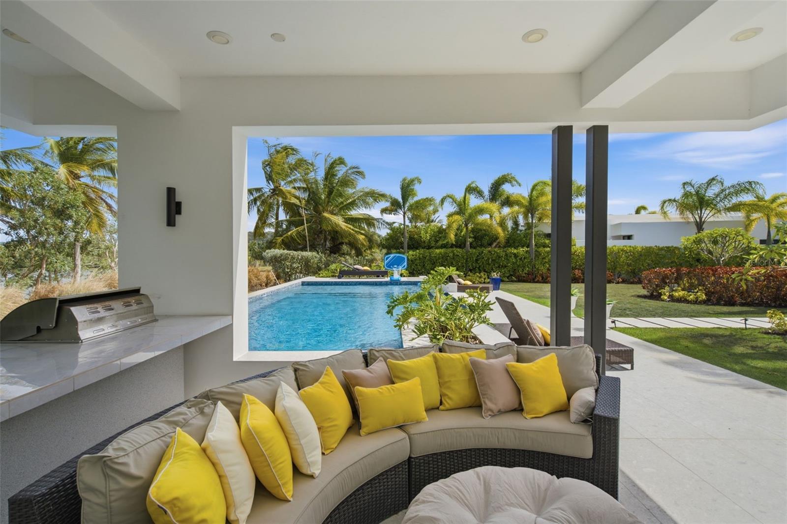 THE ENCLAVE - Residential