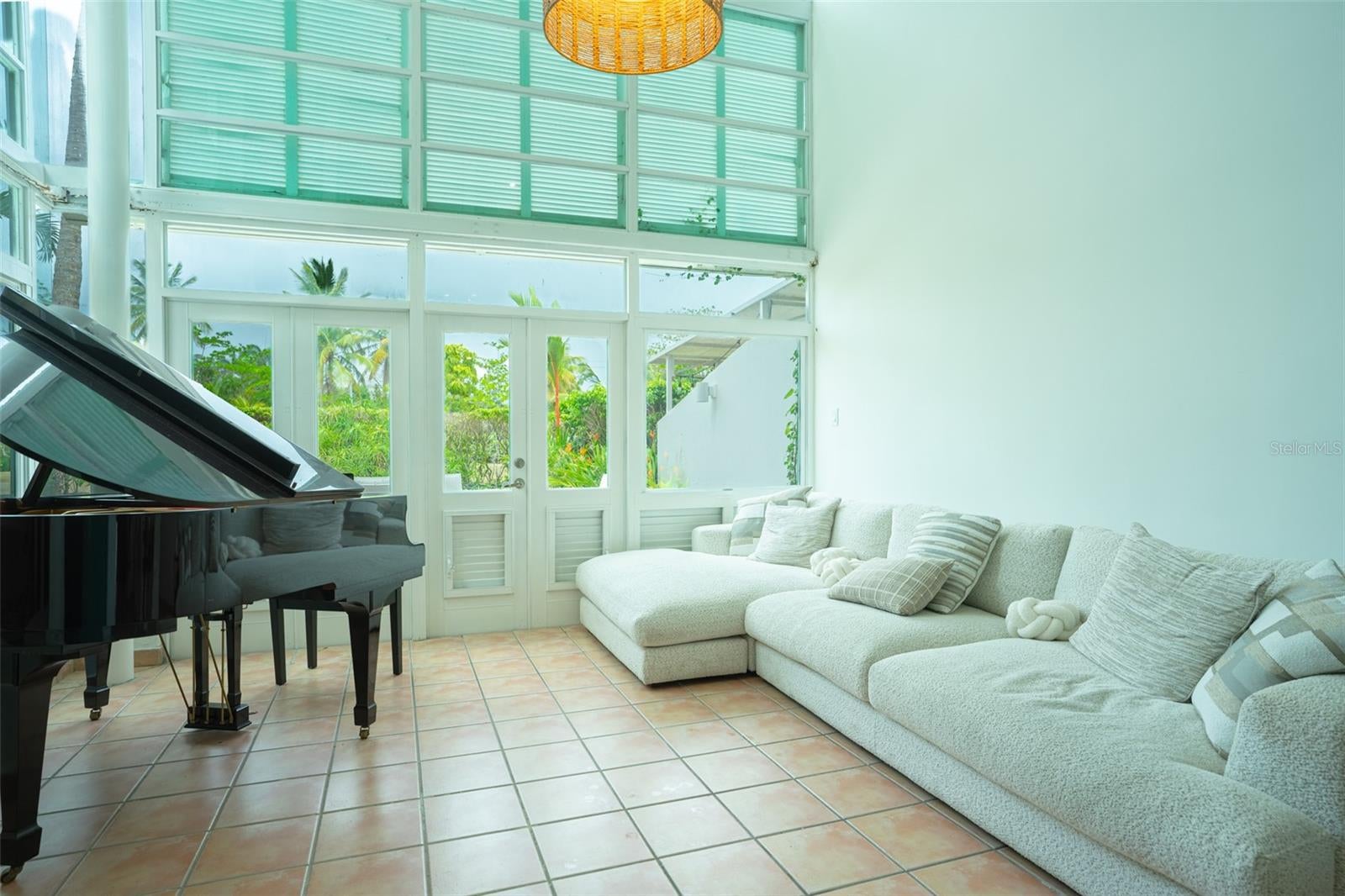 VILLAS DE GOLF ESTE - Residential