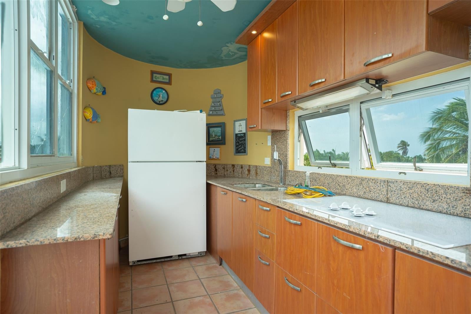 VILLAS DE GOLF ESTE - Residential