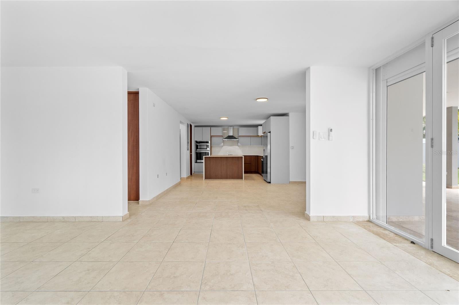 PASEO LOS CORALES 1 - Residential