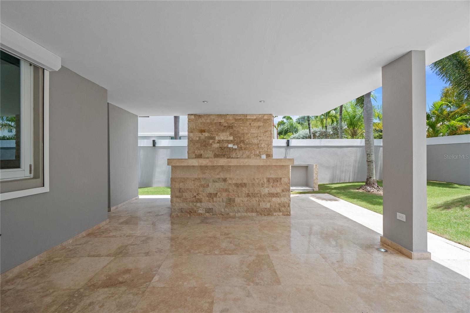 PASEO LOS CORALES 1 - Residential