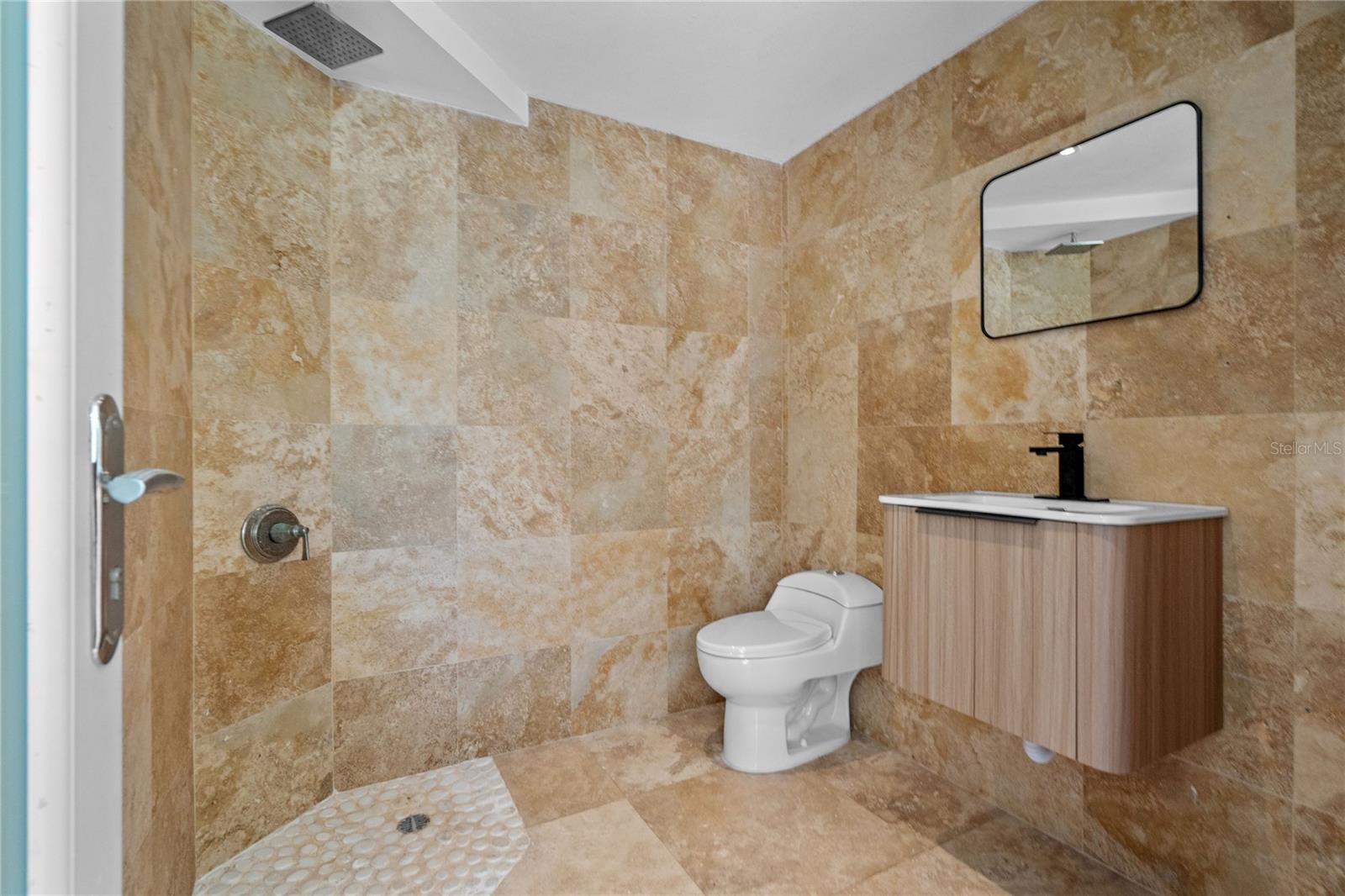 PASEO LOS CORALES 1 - Residential