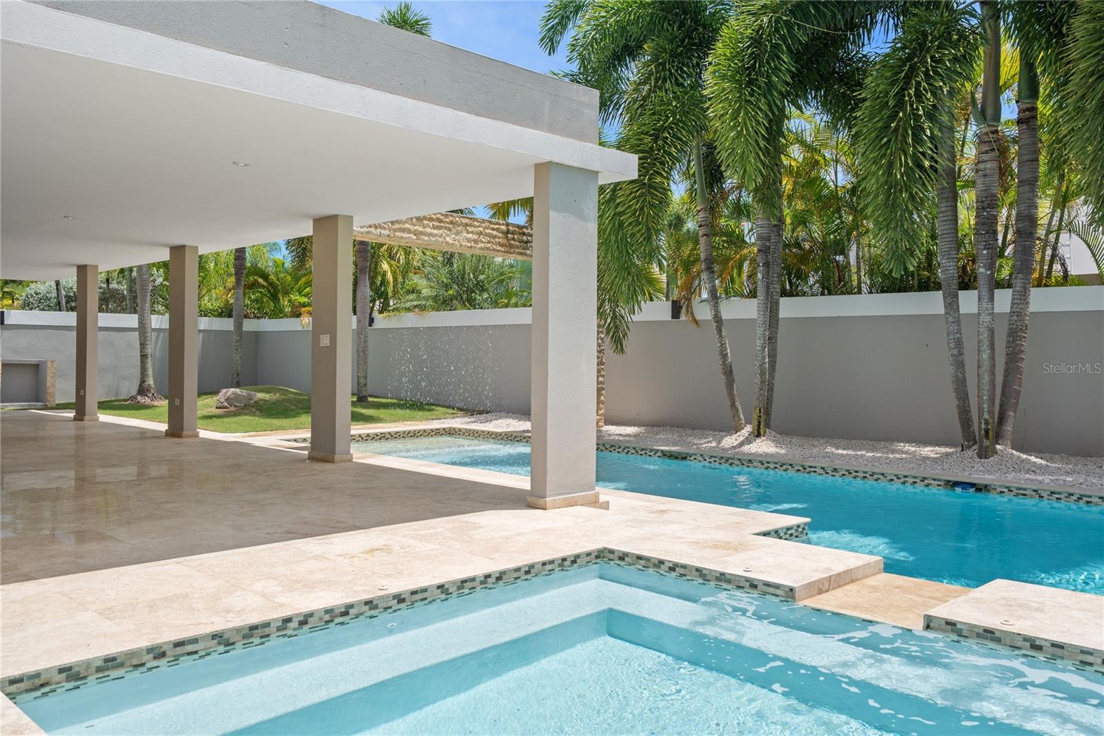 PASEO LOS CORALES 1 - Residential